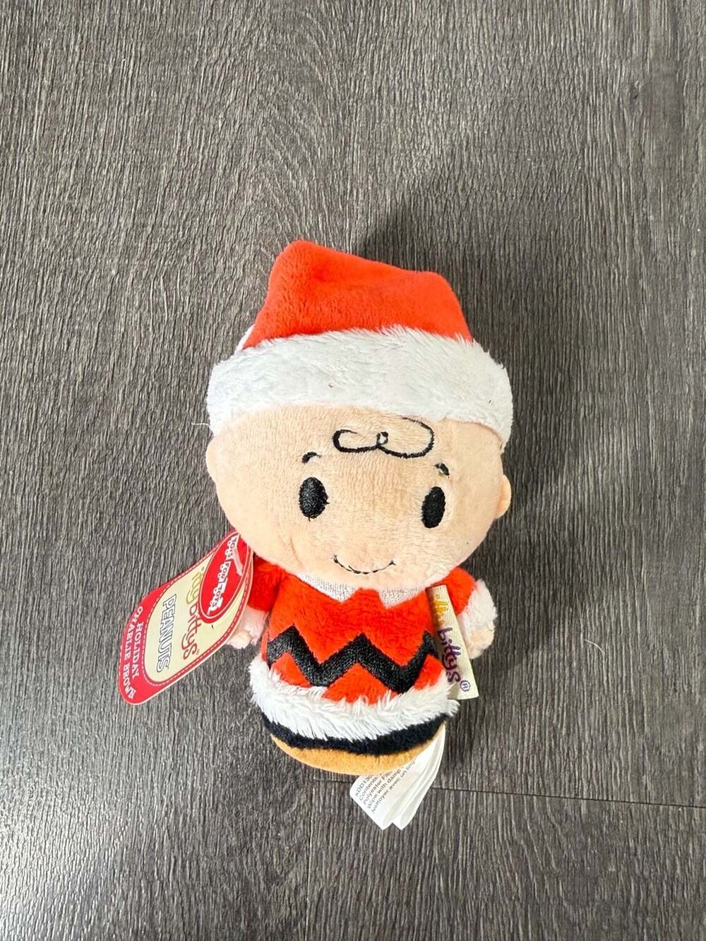 Hallmark Itty Bittys Peanuts Holiday Charlie Brown Plush Toy New